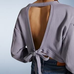 Anthropologie Pilcro Open-Back Bow Cropped Puff Sleeve Sweatshirt Lavender S